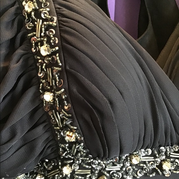 NWOT BETSY & ADAM EVENING GOWN EMBELLISHED SIZE 4 - Picture 7 of 12